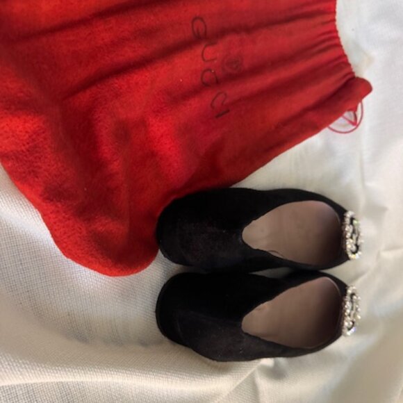 GUCCI "Sparkling GG Pump" in Black Suede - Style 353734 - WORN ONCE - Picture 4 of 8